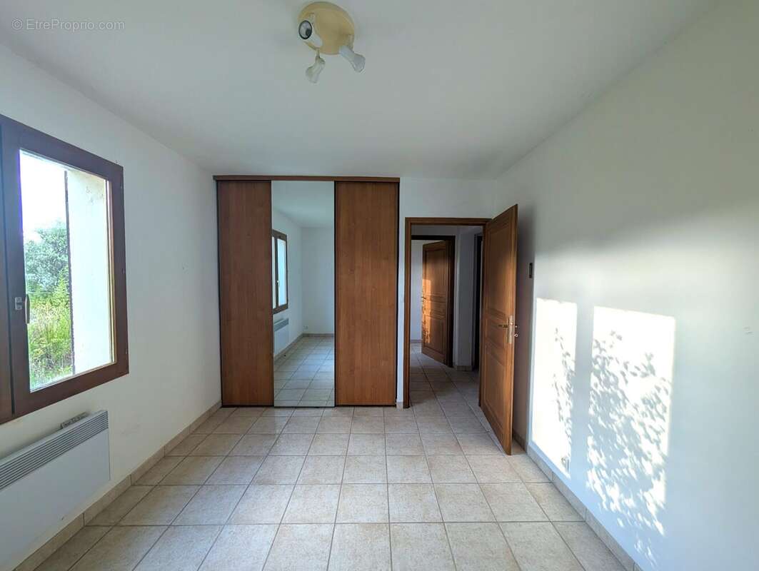 Maison 164 m² à Saint-Jean-De-La-Blaquiere  - photo 9