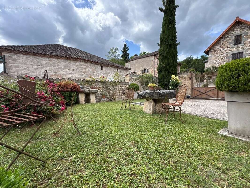 Maison à VERS