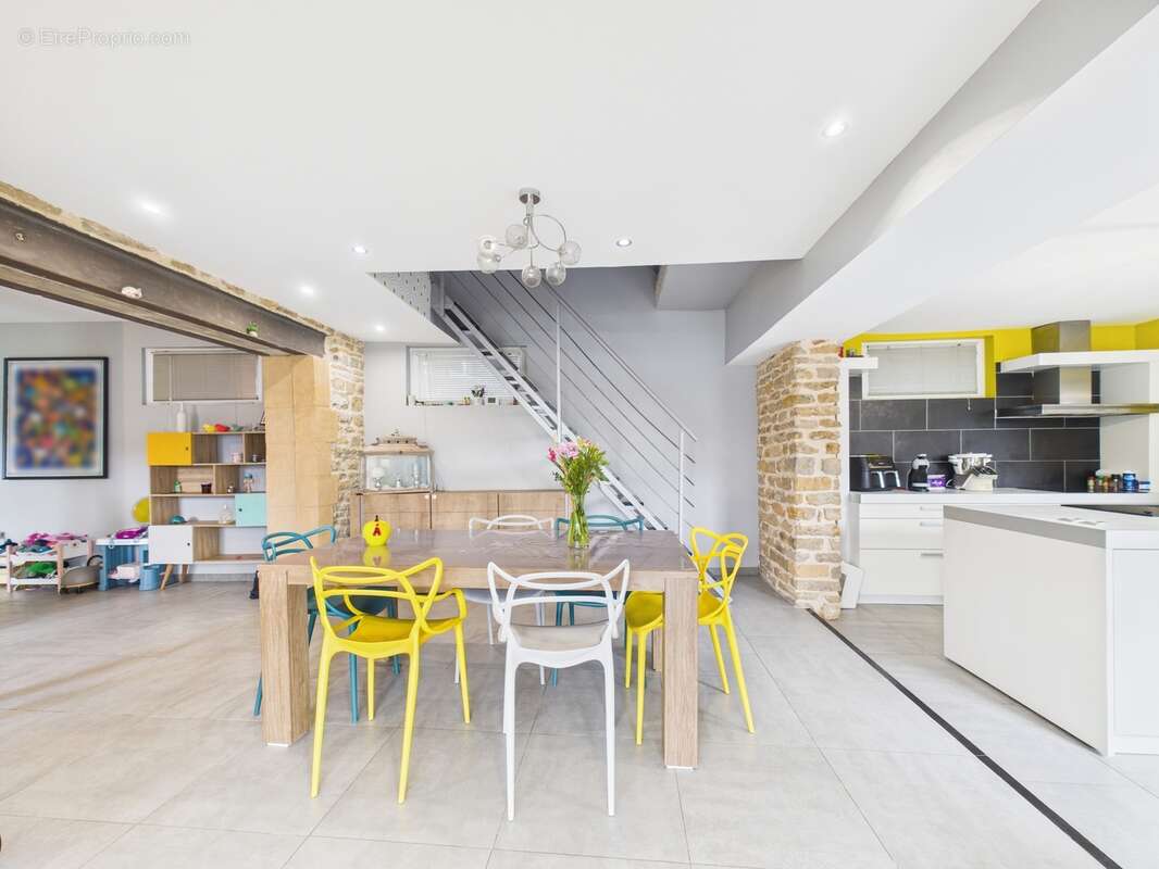 Maison à CHARLEVILLE-MEZIERES