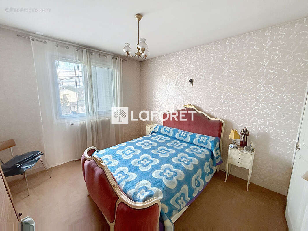 À vendre Maison familiale 4 chambres avec garage Terrain de 258 m² - photo 8