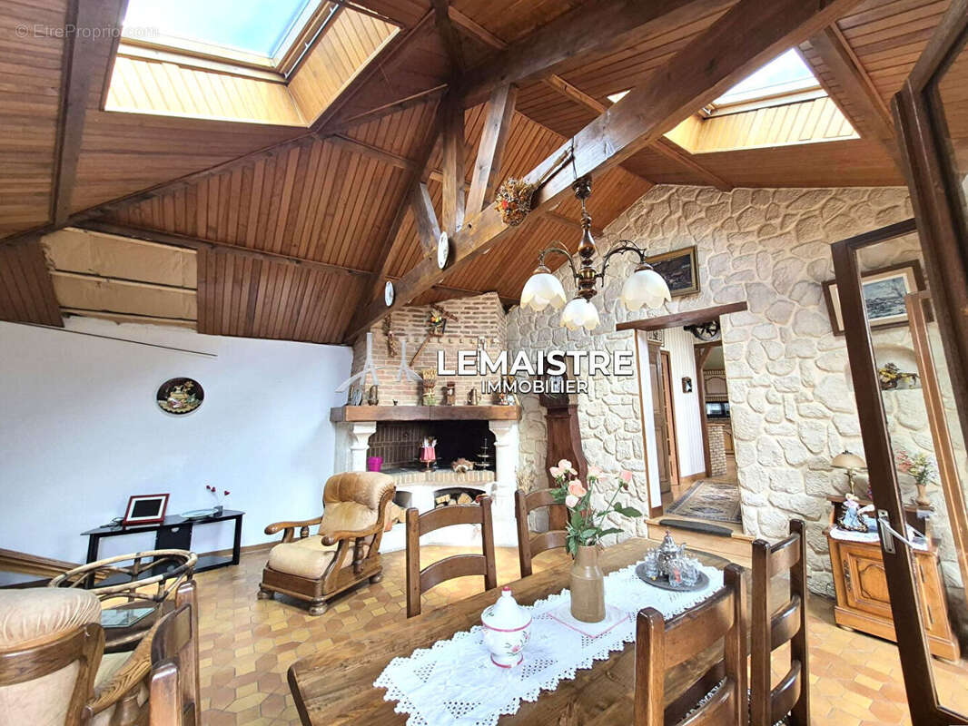 Maison à vendre - Le Havre - 77m² -  Plain-pied  1 chambre et un bureau avec grand jardin arboré - photo 3