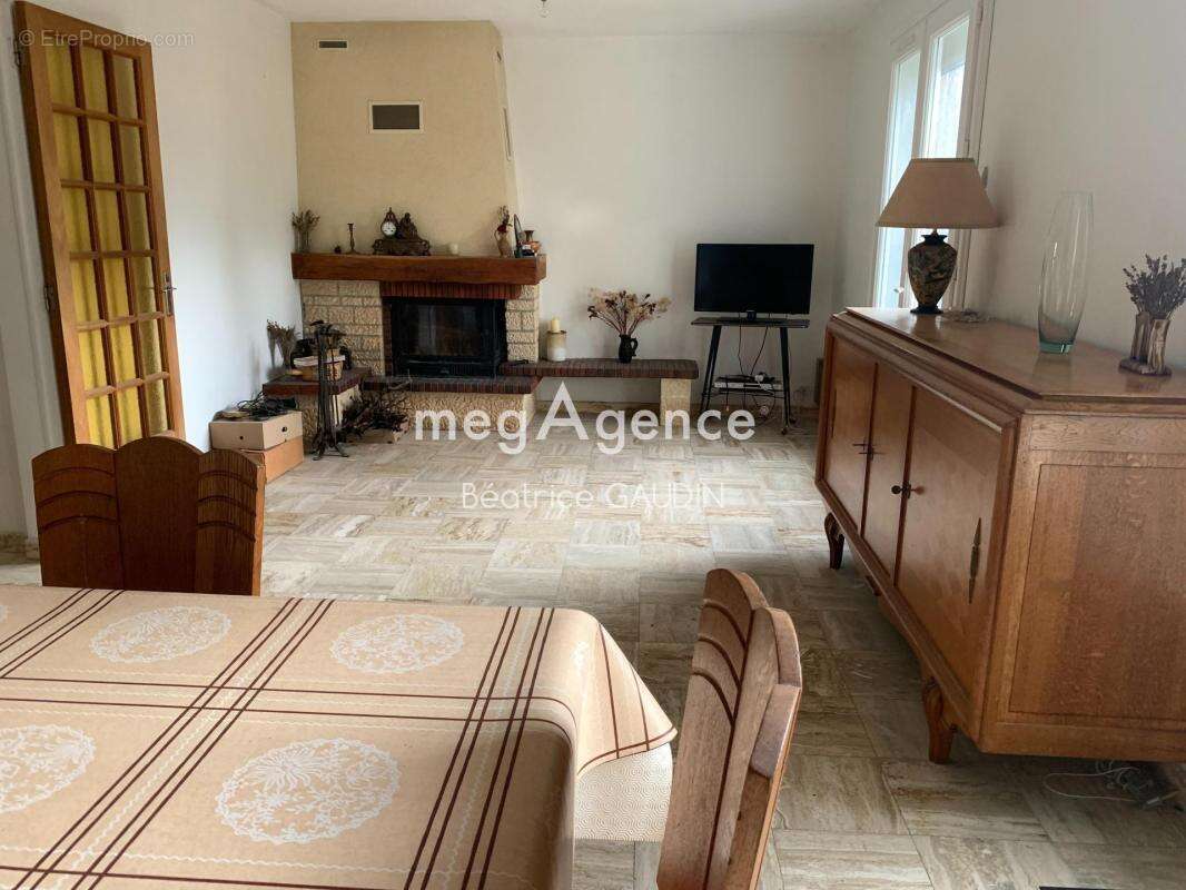 Maison familiale 112 m² - 4 chambres + grenier amenageable - photo 2