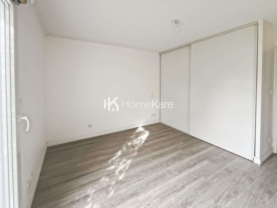 Appartement 69 m² à Pessac  - photo 8