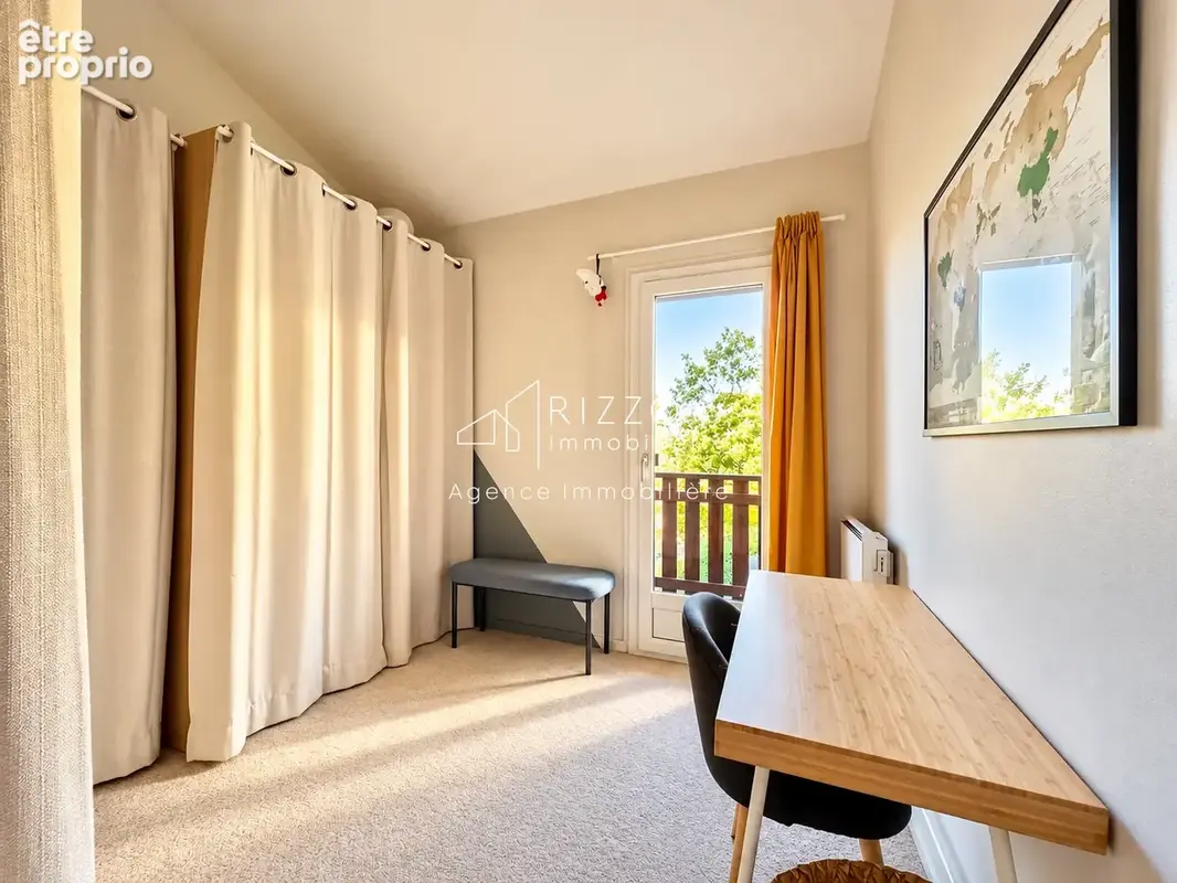 Annecy-le-vieux   charmante maison familiale, 4 chambres, jardin et terrasse - photo 12