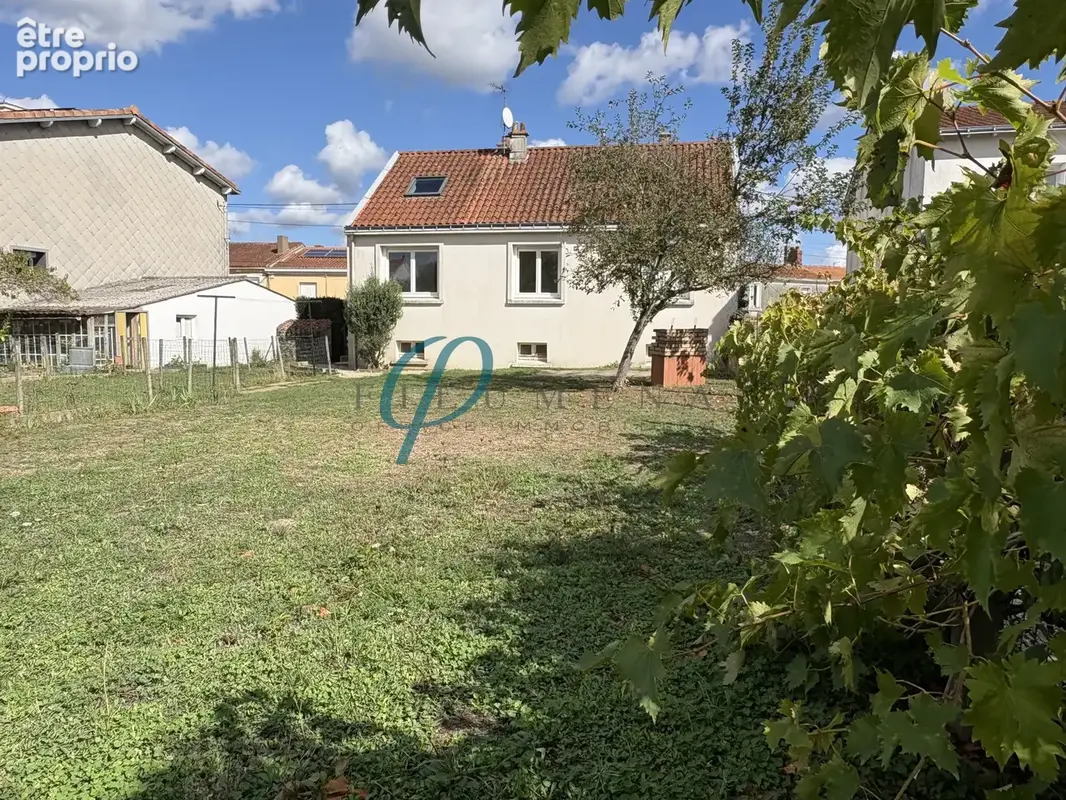 Photo Maison à Le Fuilet au prix de 147 900€