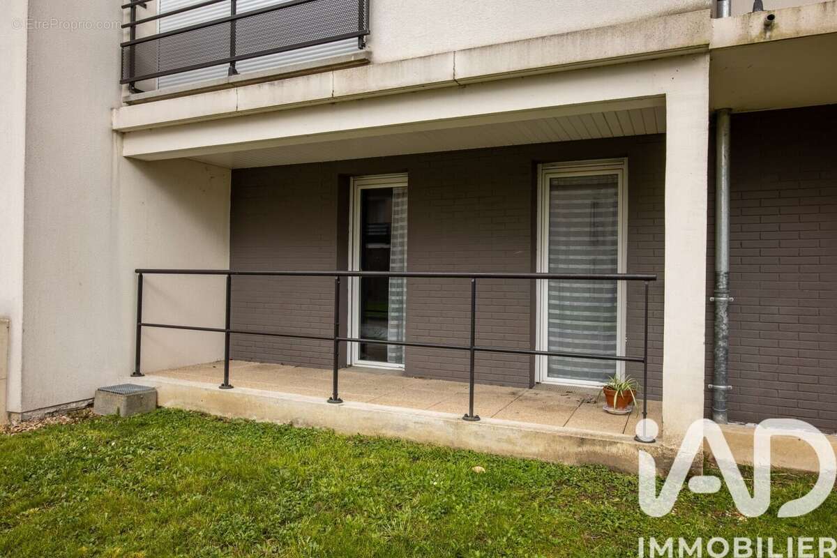 Photo 8 - Appartement à SAINT-JEAN-DE-LA-RUELLE