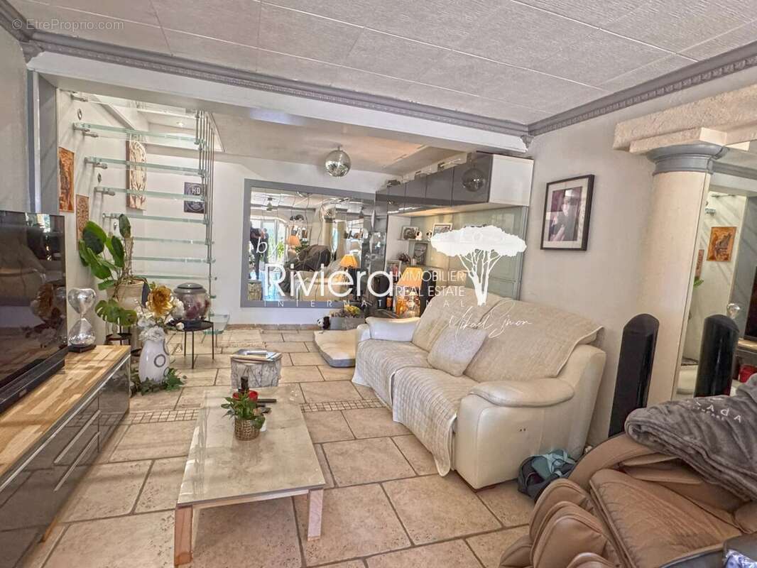 Maison à LA CROIX-VALMER