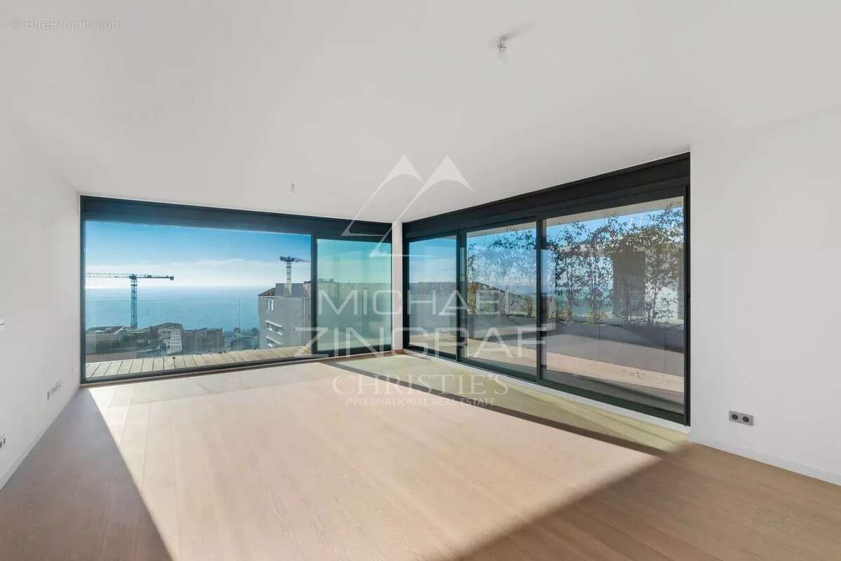 Appartement à BEAUSOLEIL