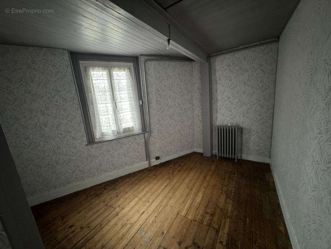 Maison à BERNAY