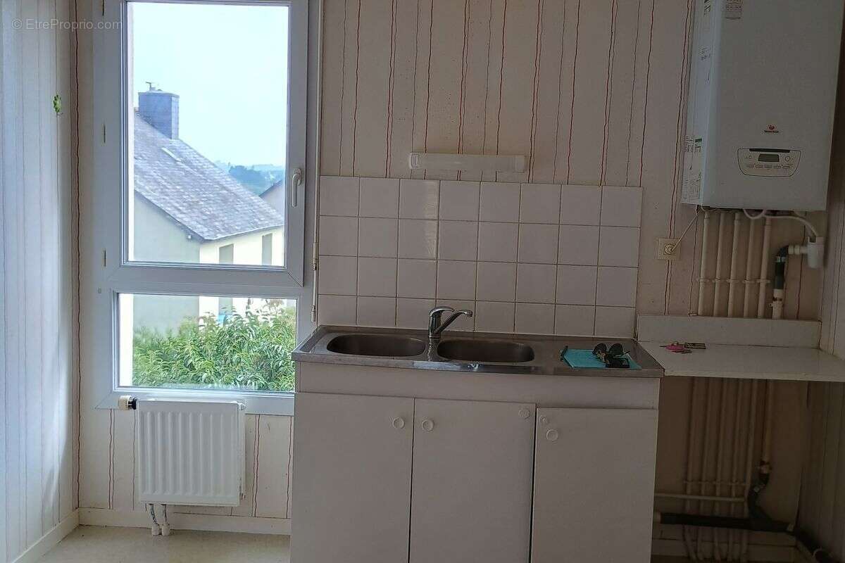 Appartement à MONTFORT-SUR-MEU