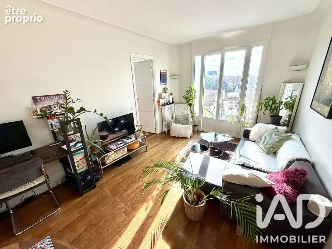 Photo 1 - Appartement à PARIS-20E