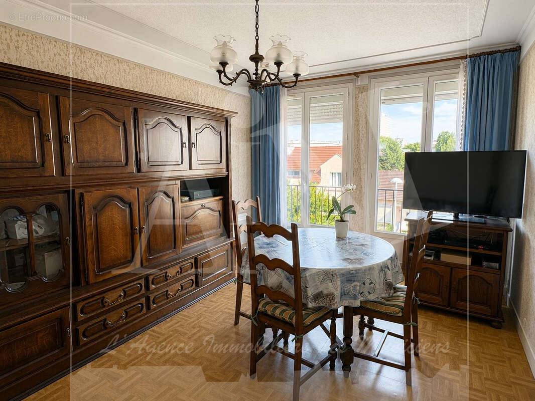 Appartement 3 pièces traversant avec balcon, parking et cave - photo 11