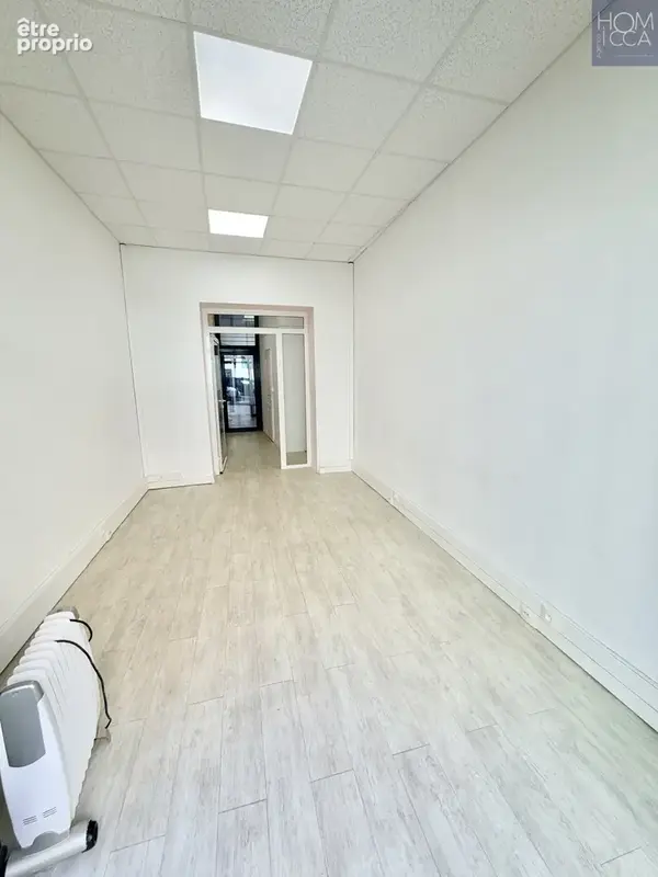 Lyon 3 place guichard vente local commercial / bureau - photo 2