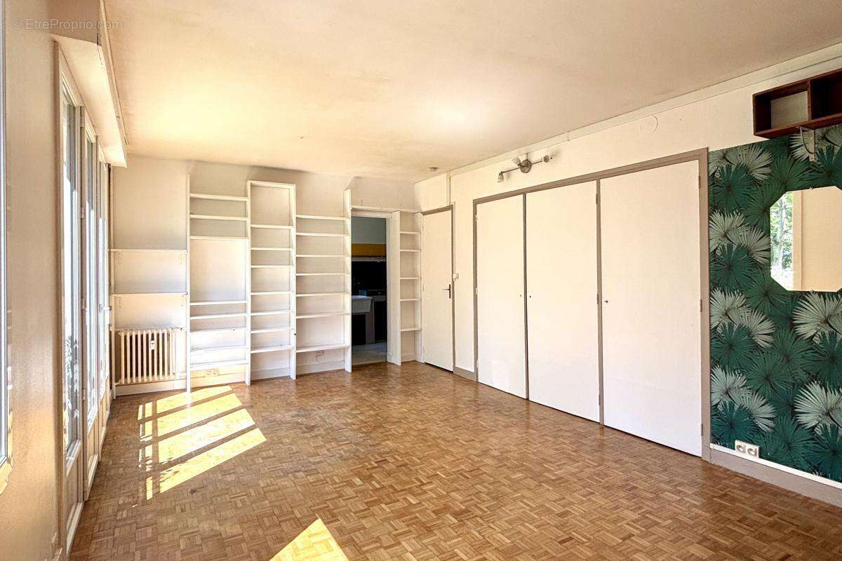 Appartement à SEVRES