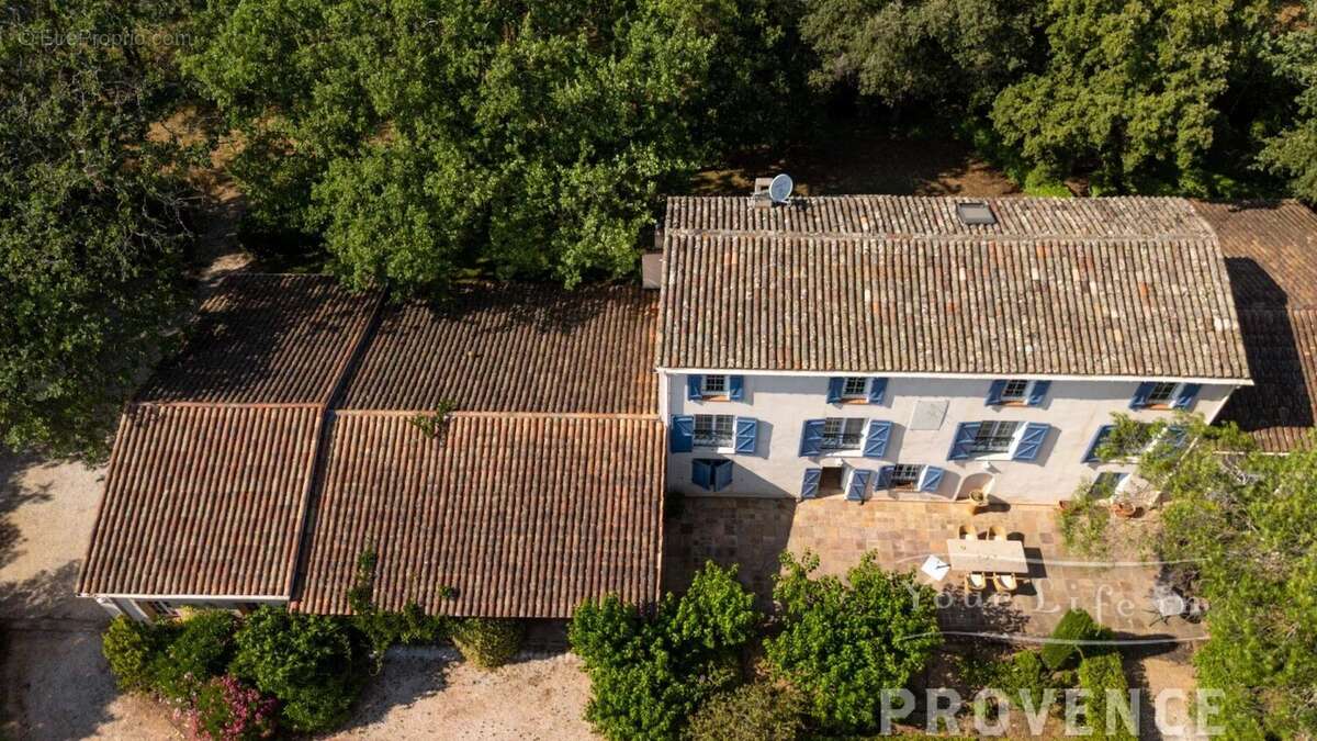 Maison à LE CANNET-DES-MAURES