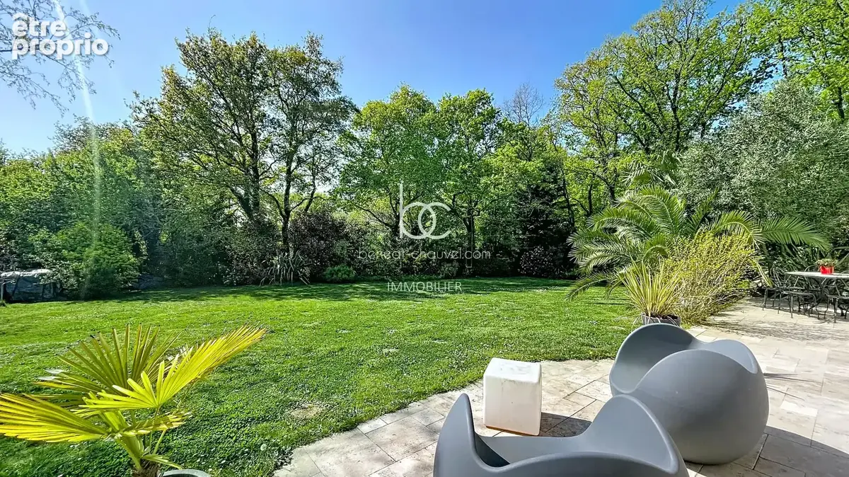 Theix Noyalo - Maison contemporaine 180 m² - Terrain 1.036 m² - photo 2