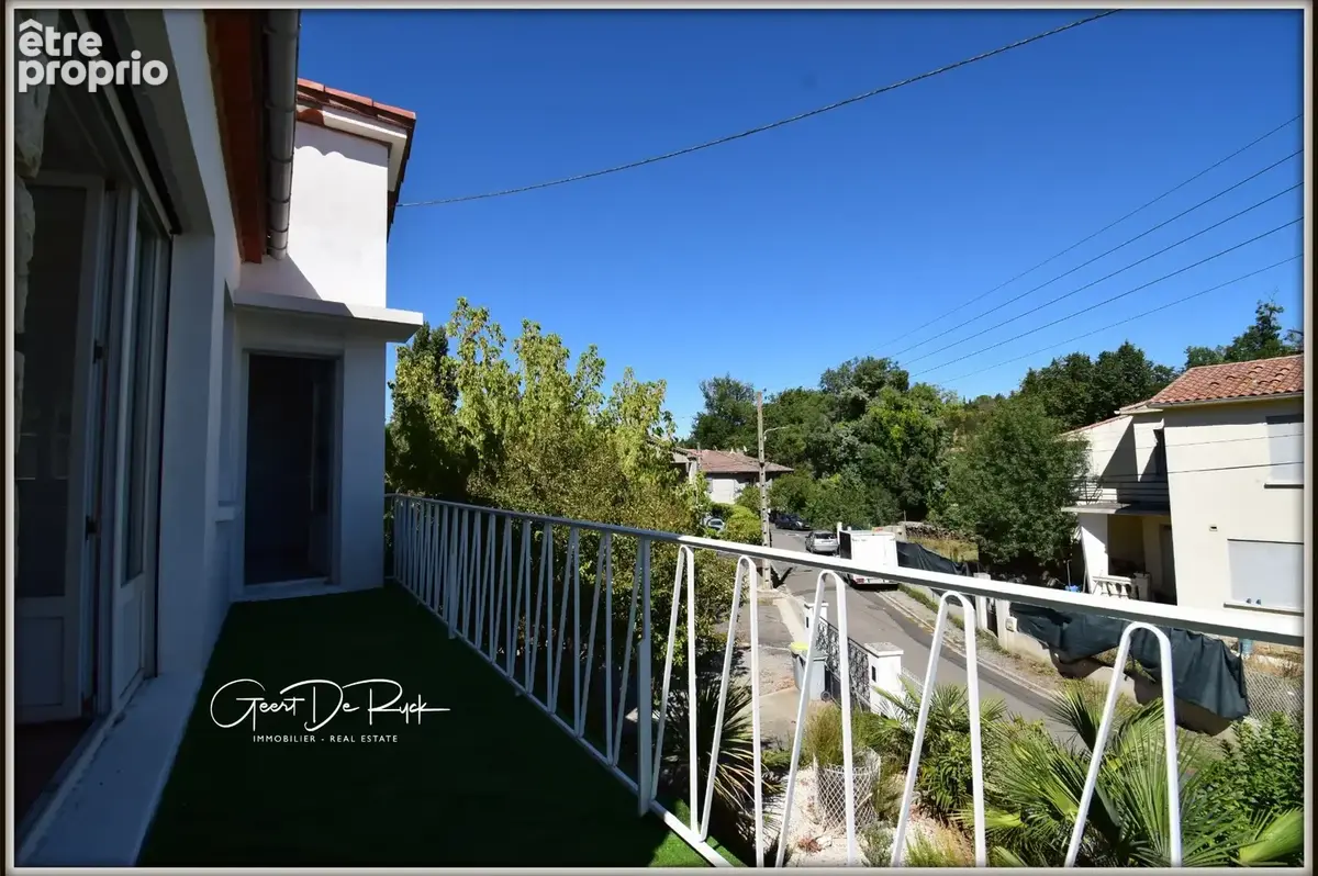 LIMOUX Maison de ville T5 R+1 avec 2 entrées indépendantes, garage et jardin - photo 5