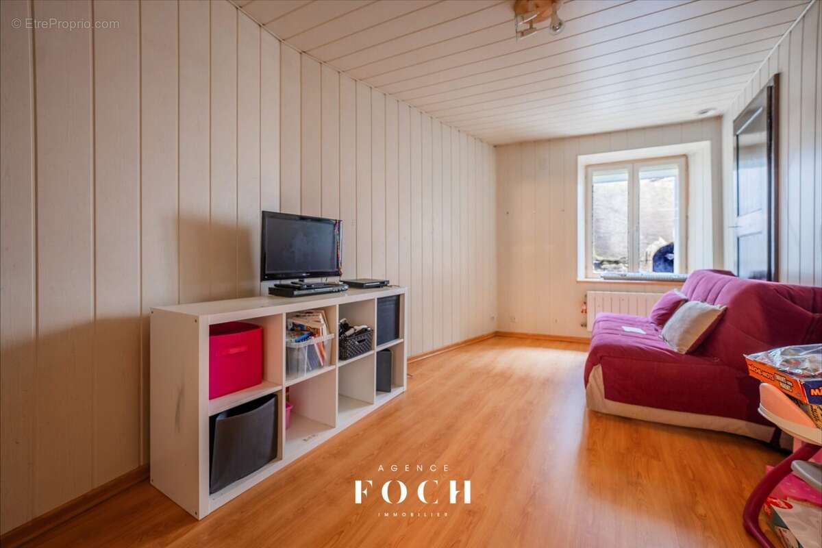 Maison à BLENOD-LES-TOUL