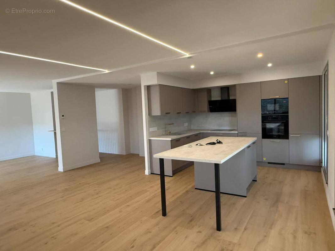 Appartement à VALENCE
