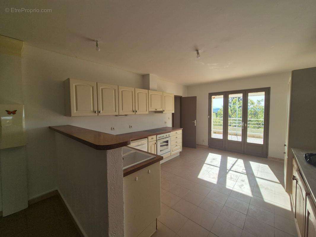 Maison à PONT-SAINT-ESPRIT