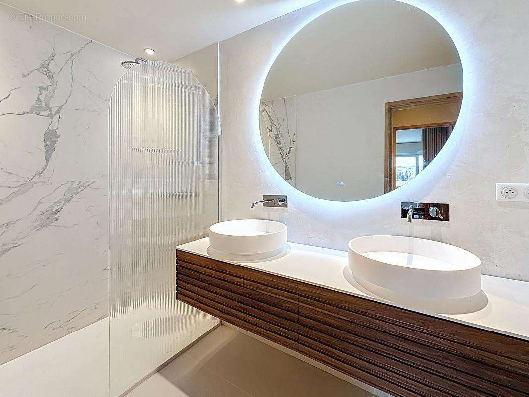 Cannes appartement 3p vue mer dernier etage-piscine - photo 5