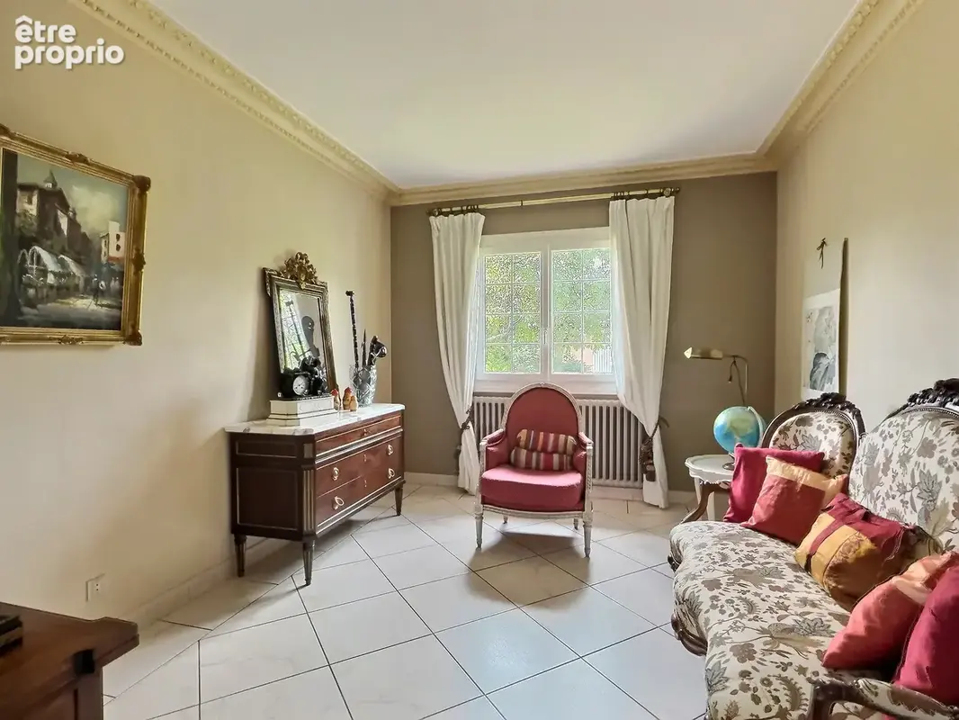 Maison familiale de plain-pied de 175 m2 sur parc arboré de 2500 m2 - photo 6