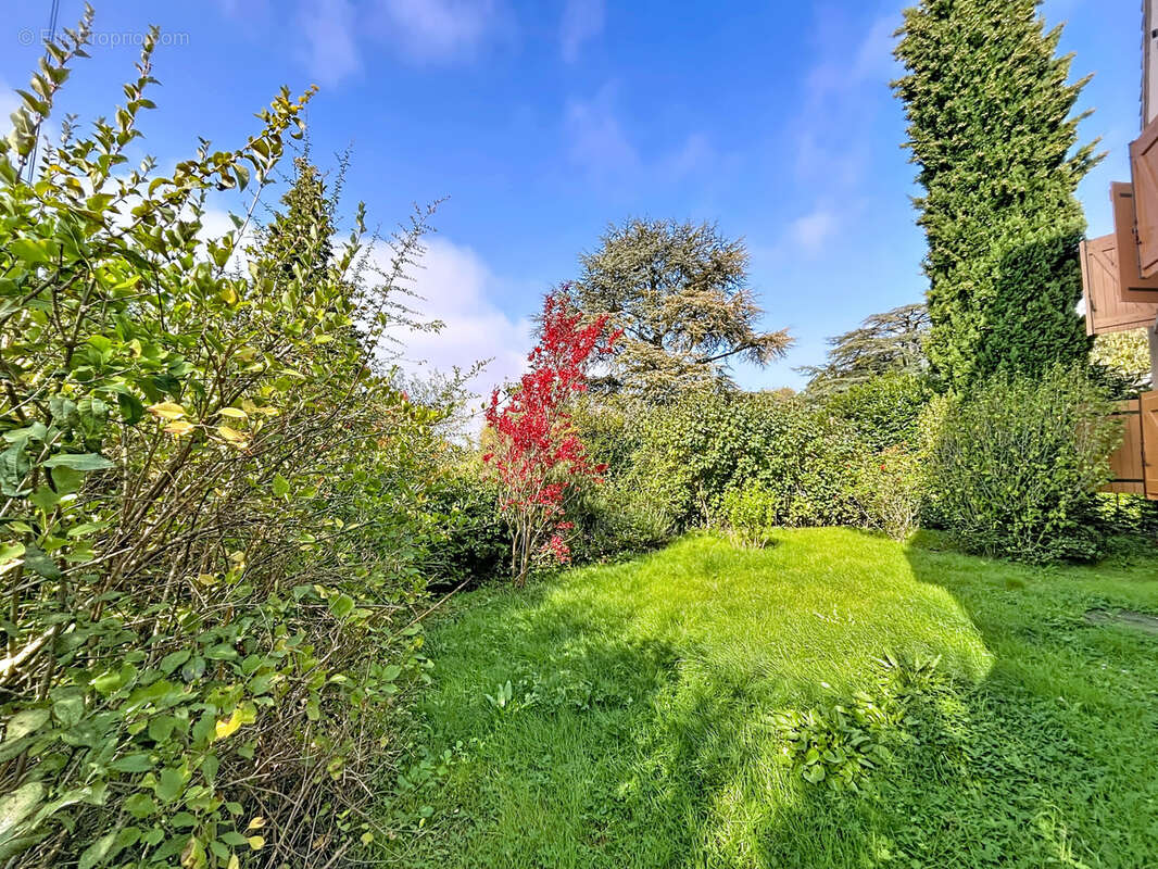 Maison à FRANCHEVILLE