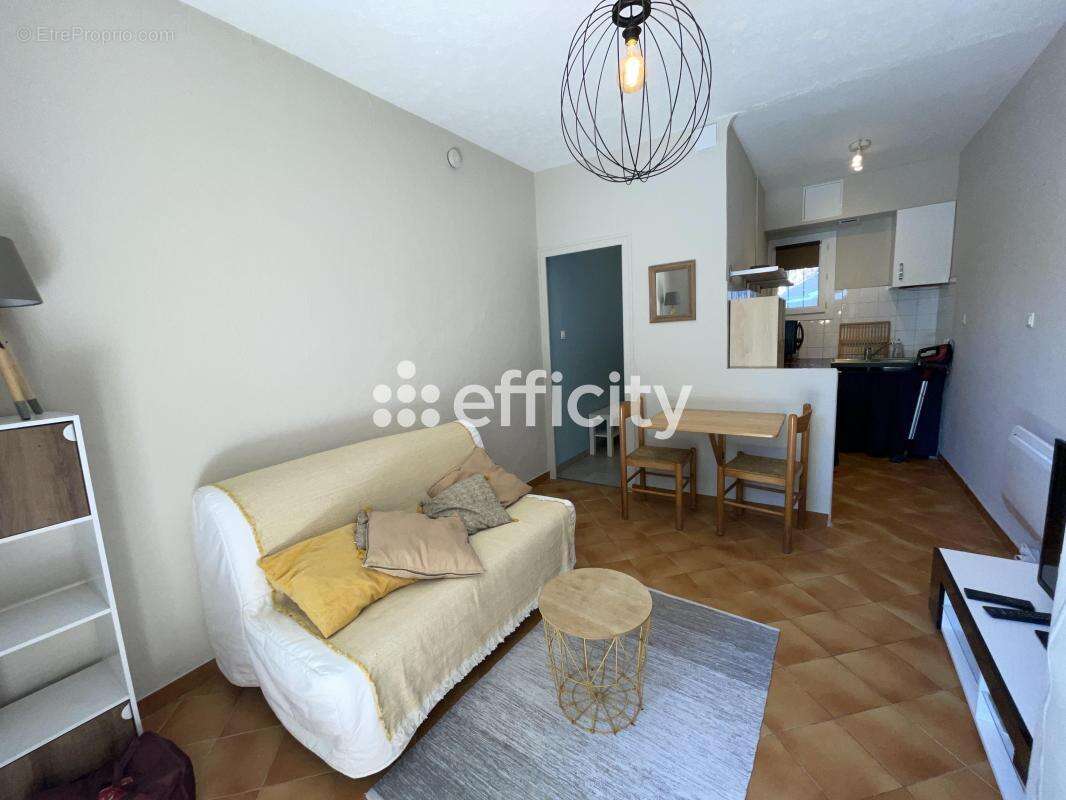 Appartement à FREJUS