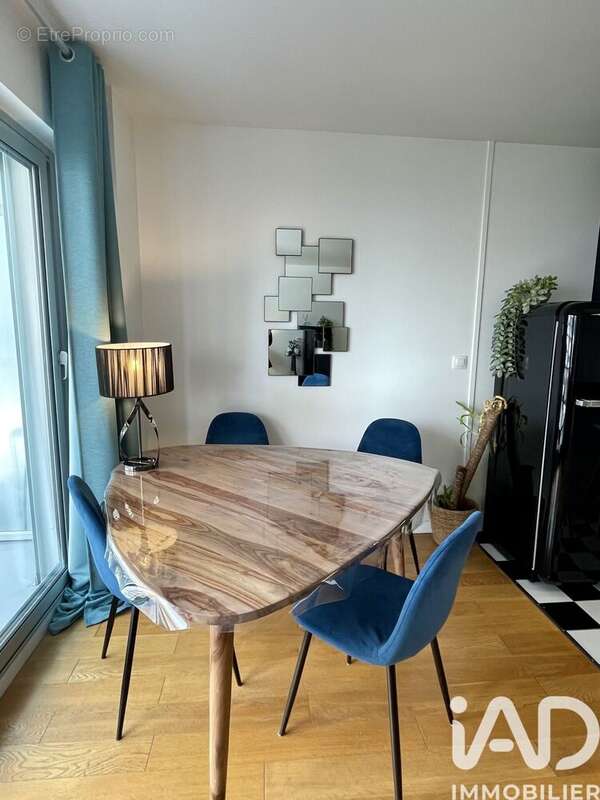 Photo 3 - Appartement à PUTEAUX