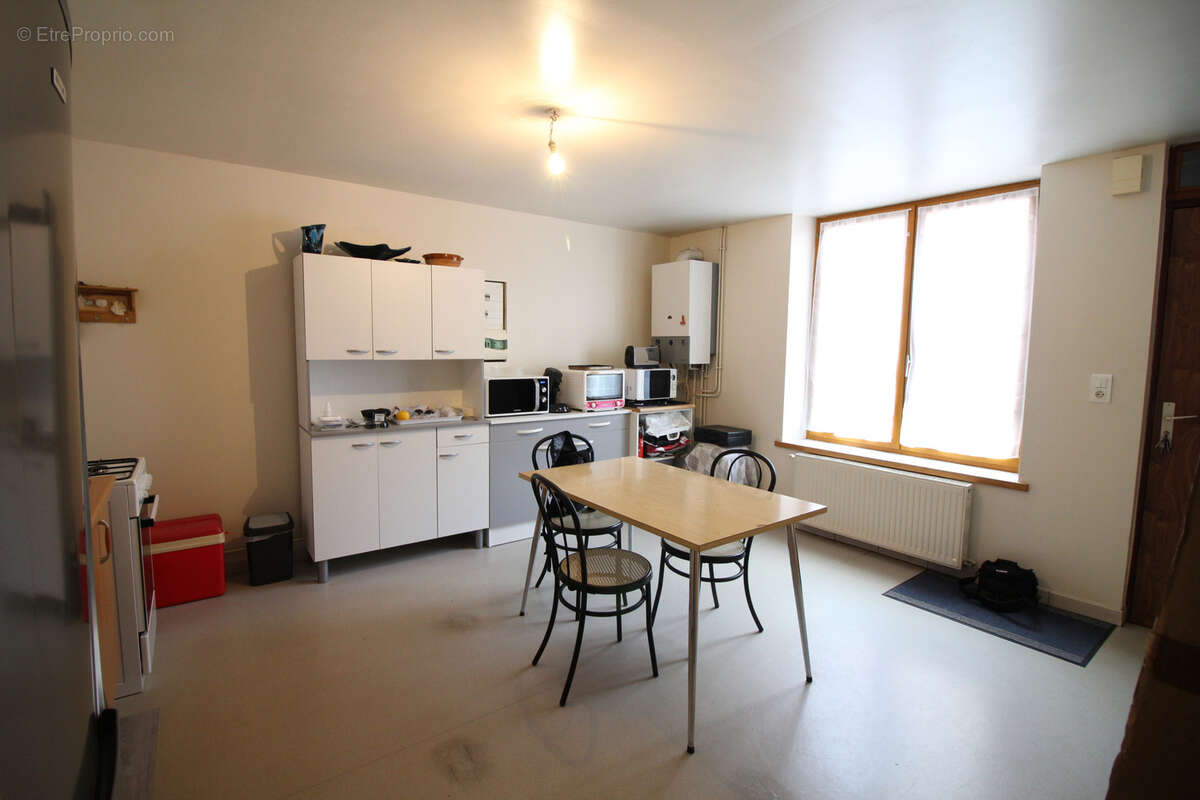 Appartement à AUXONNE