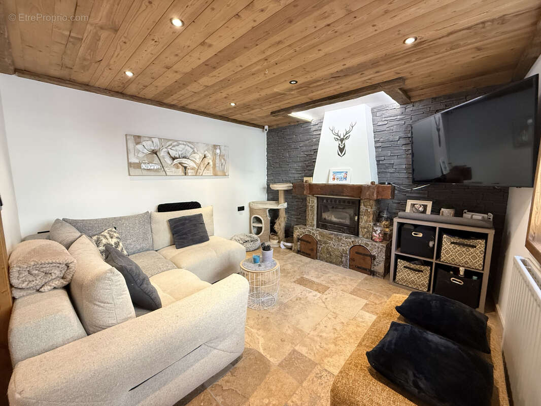 Maison 4 pièces 85 m2 refait à neuf - photo 3