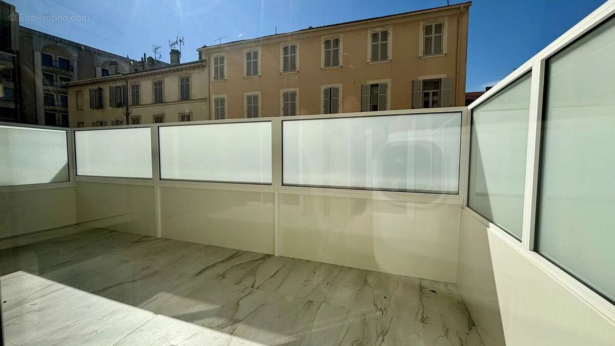 Appartement à CANNES