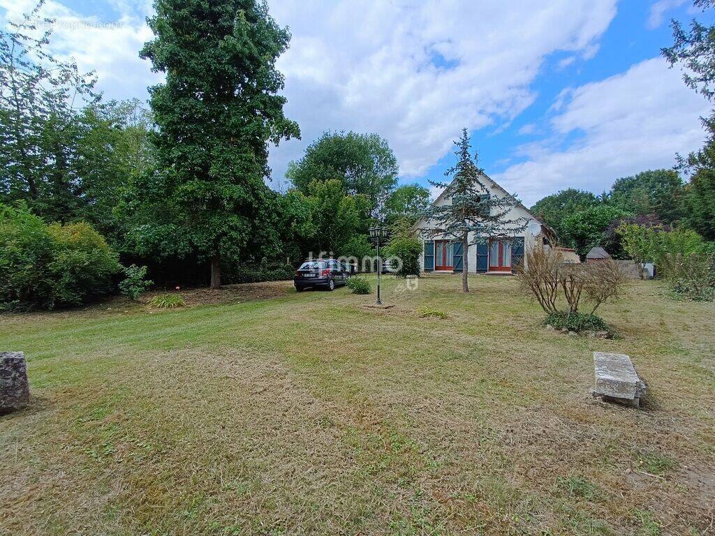 Maison à PRESSAGNY-L'ORGUEILLEUX