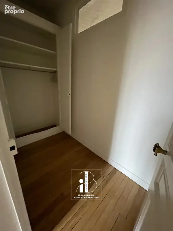 FONTAINEBLEAU- Appartement de charme de 130 m² face au Château de Fontainebleau - photo 8