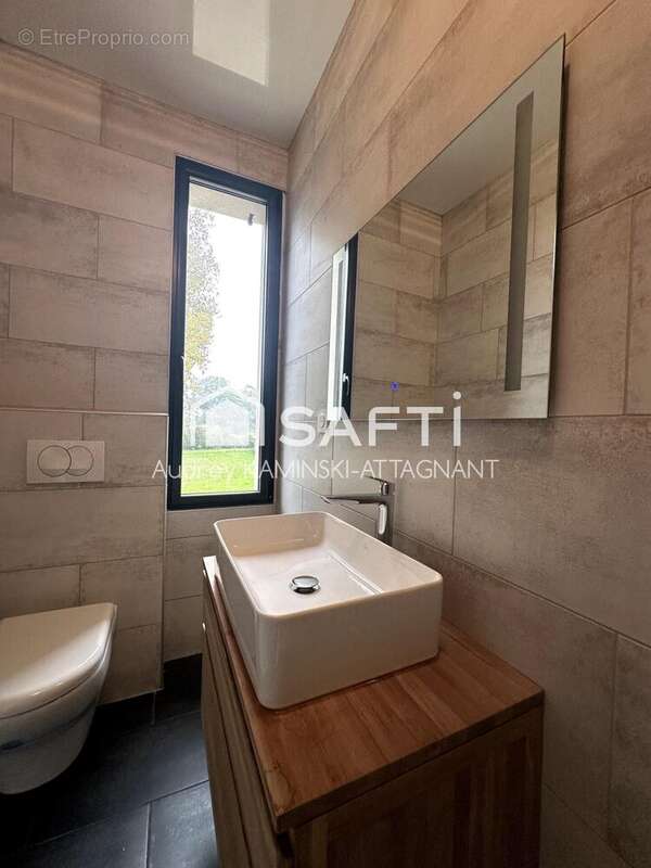 Maison 268 m² à Ochancourt  - photo 6