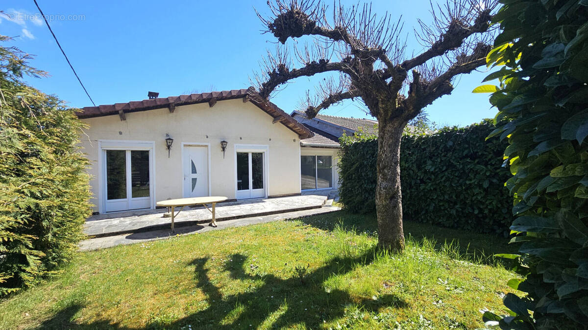 Maison à ANDERT-ET-CONDON