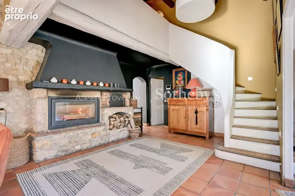 Maison familiale de 195 m² sur 6 256 m² de terrain - à proximité d'Aix-en-Provence - photo 8