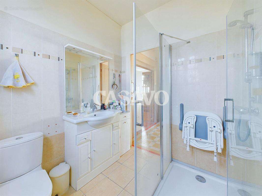 Maison à CHAMPIGNY-SUR-MARNE