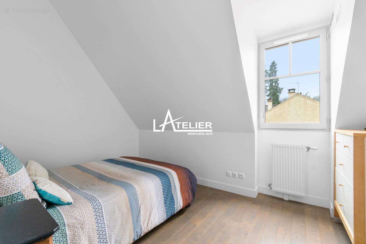 Appartement à L'ETANG-LA-VILLE