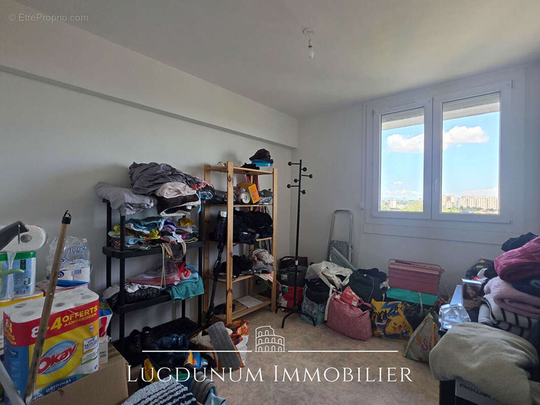 Appartement à BRON
