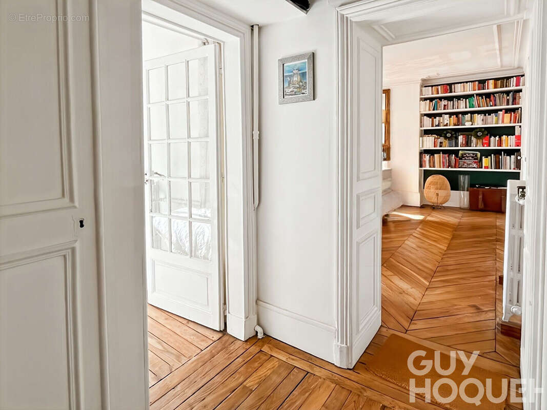 Appartement à VERSAILLES