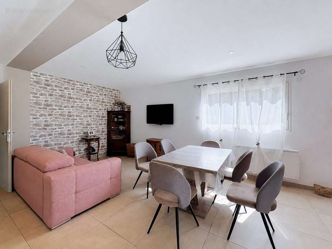 Maison 106 m² à Labastide-Du-Temple  - photo 2