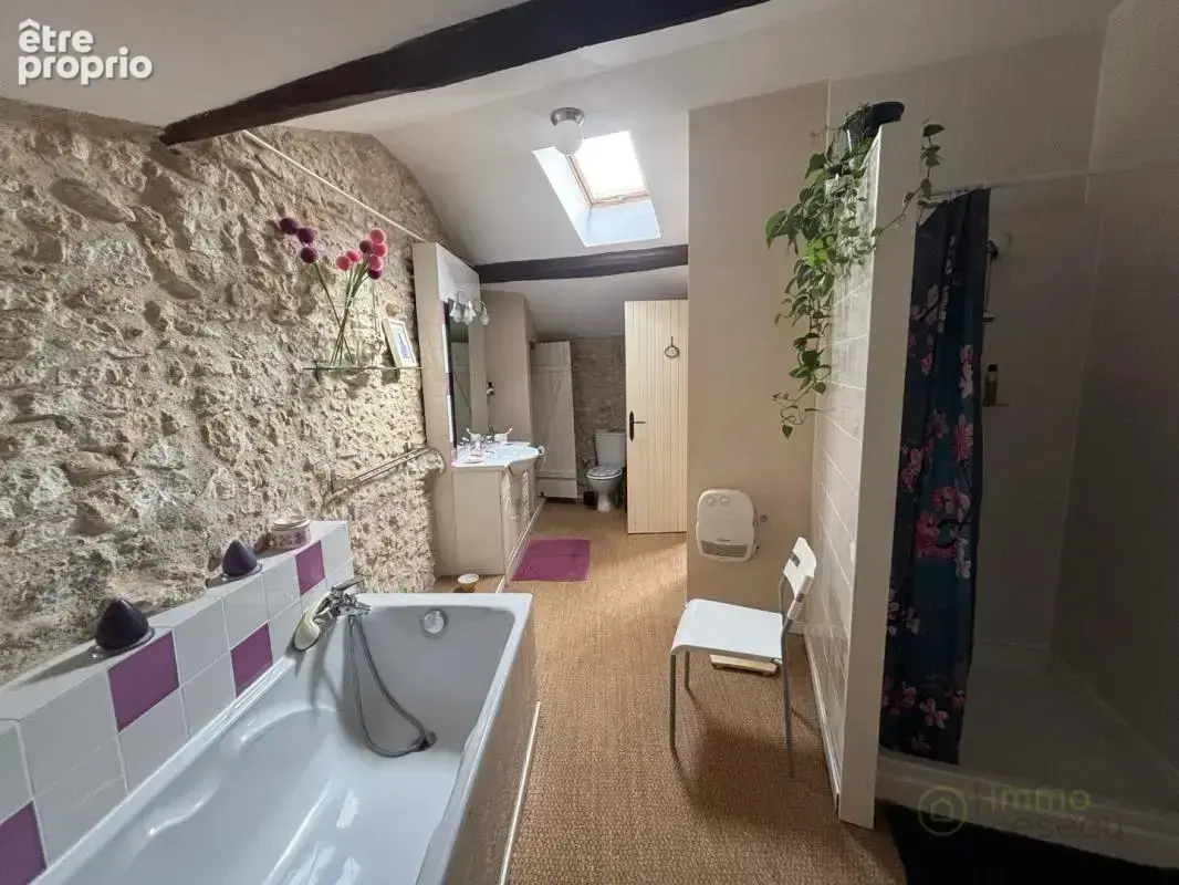 Maison 5 pièces 182 m² à vendre à Thenezay (79390) - photo 6