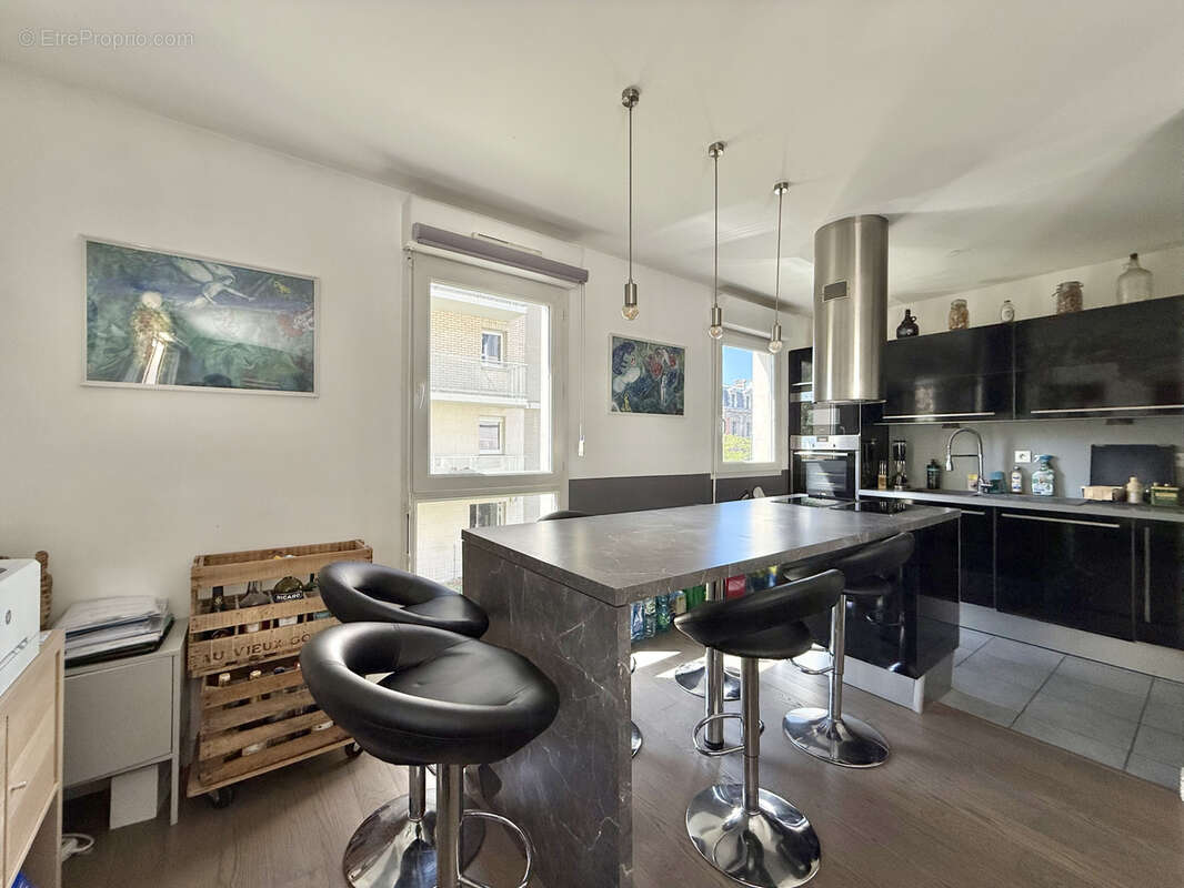 Appartement à LA MADELEINE