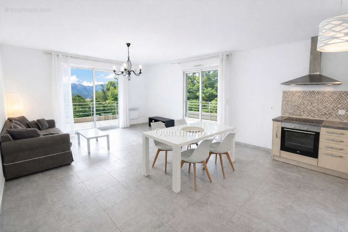 Appartement à CORTE