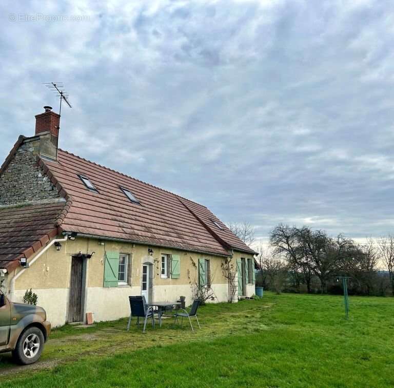 Maison à BRINAY