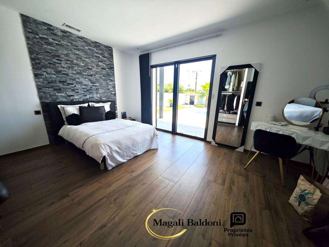 Villa moderne 210 m2- Pièce de vie grandiose- Proche commodités - photo 9
