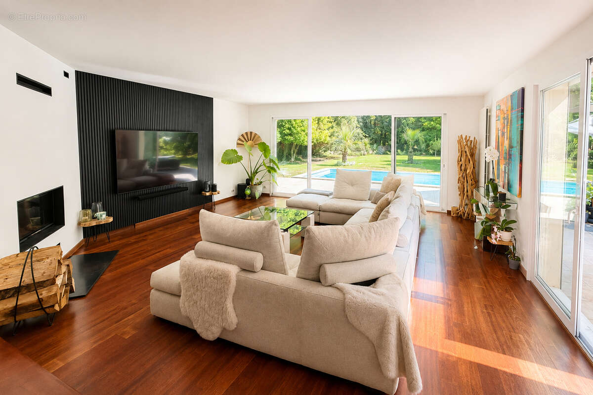 Maison Lamorlaye 8 pièces 300 m2 avec piscine - photo 3