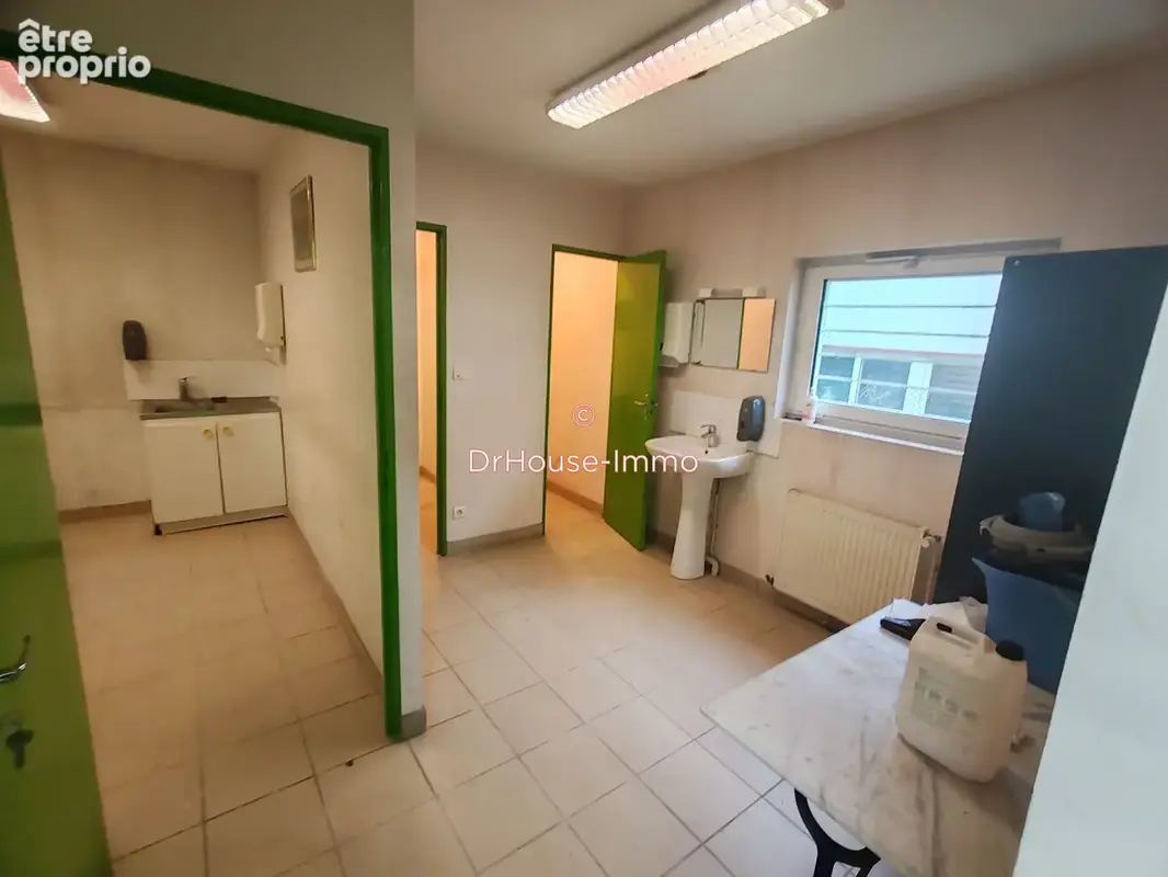 Commerce 960 m² à vendre à La Celle-Saint-Avant (37160) - photo 43