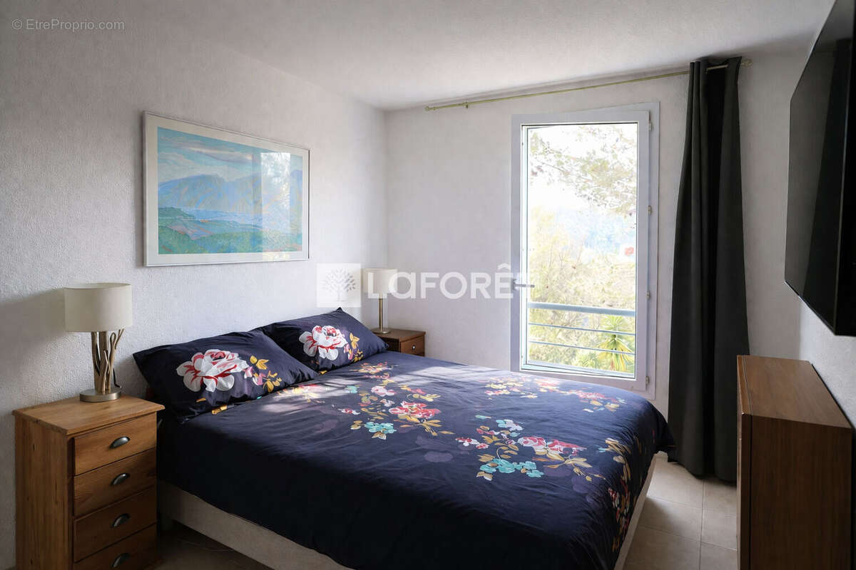 Appartement à VALBONNE